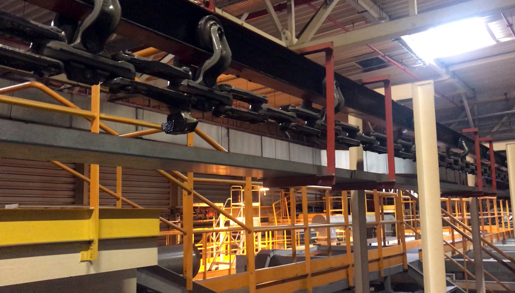 jervis-b-webb-power-free-cadenas-transporte-automatizado-industrial-